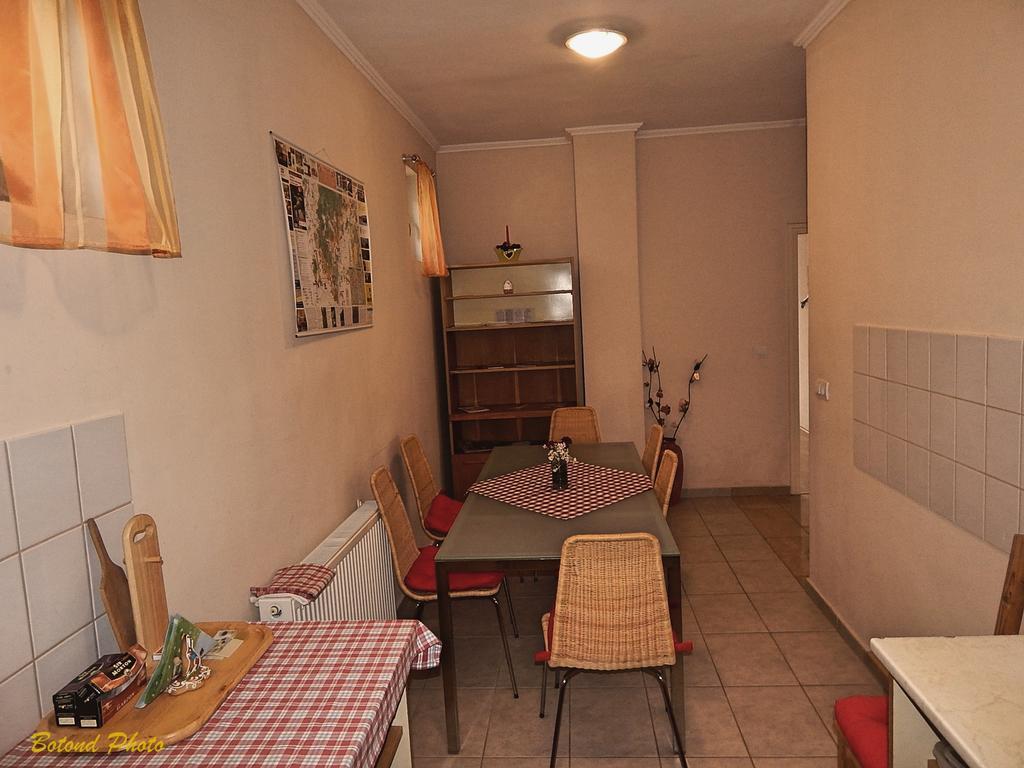Hotel Sator-Hegy Vendeghaz Abaújszántó Exterior foto